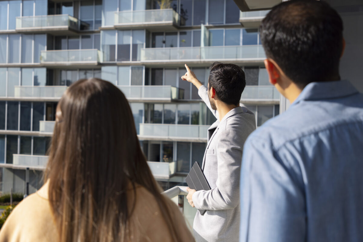 Property Lawyer Condominium